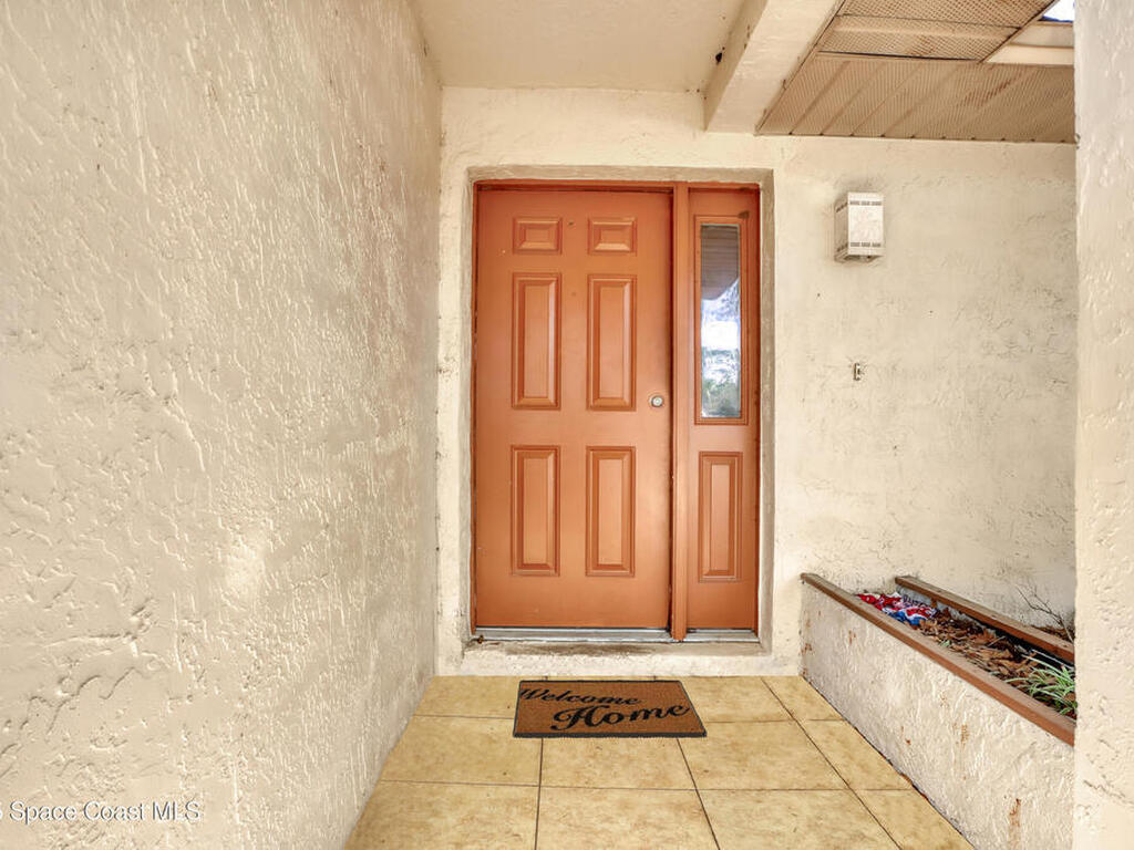 2070 Mona Court, Merritt Island, FL 32952