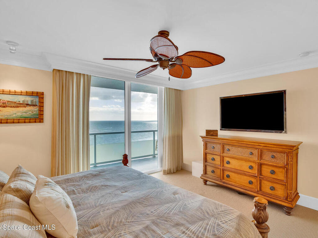 3554 Ocean Drive, Vero Beach, FL 32963