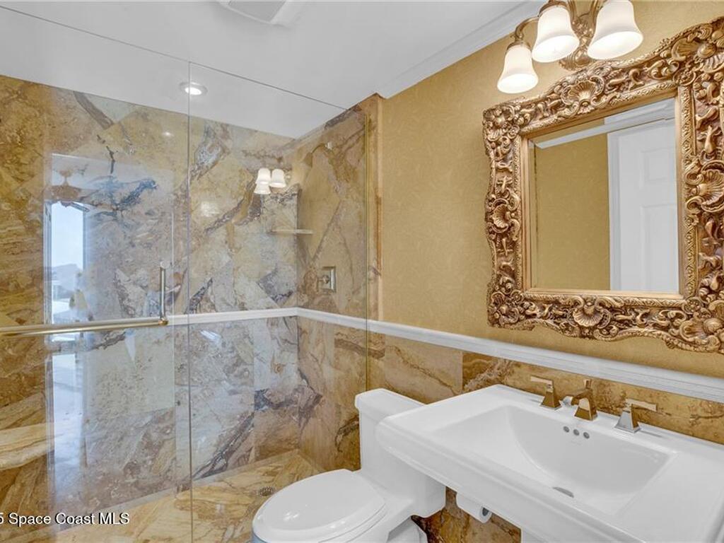 3554 Ocean Drive, Vero Beach, FL 32963