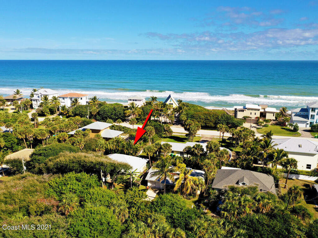 7831 Winona Road, Melbourne Beach, FL 32951