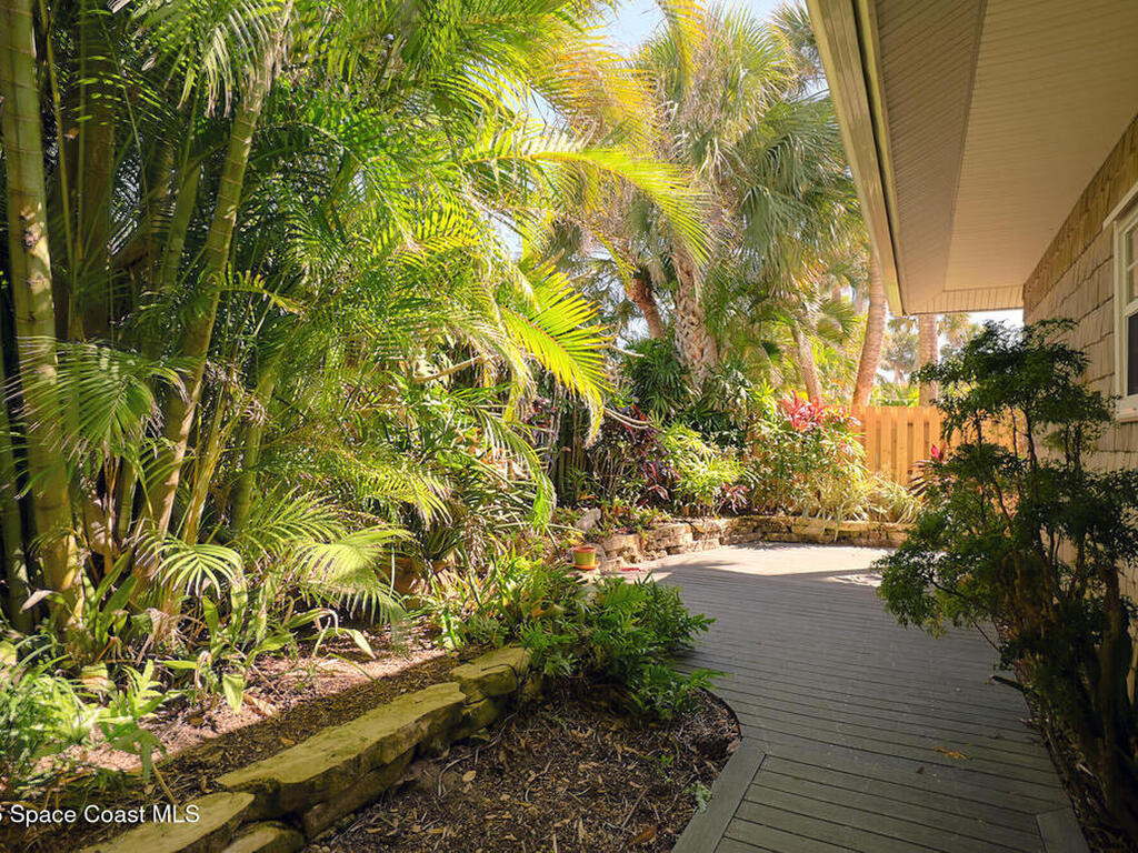 7831 Winona Road, Melbourne Beach, FL 32951