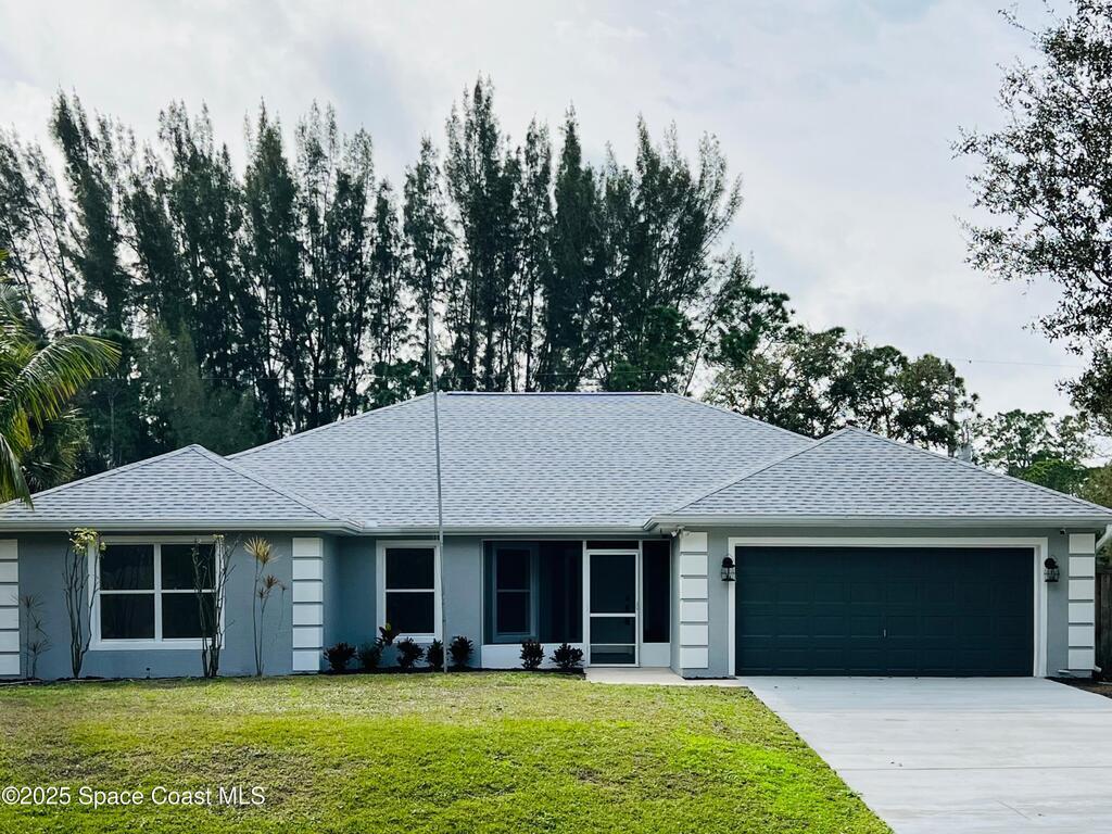 476 Garbelmann Street, Palm Bay, FL 32908