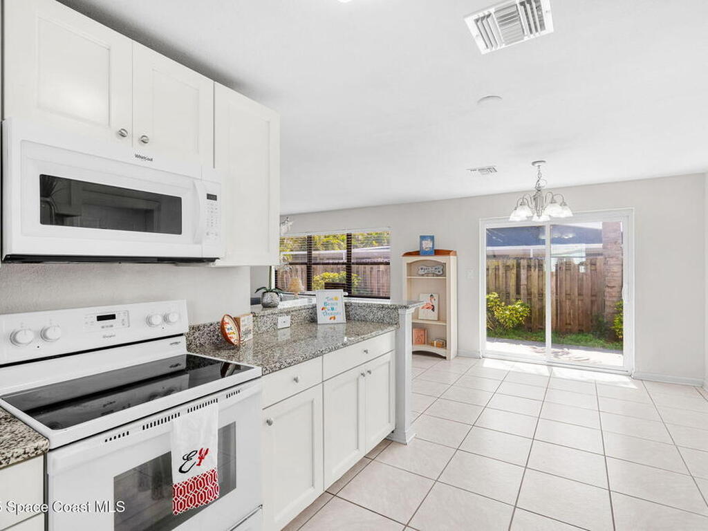 121 Poinsetta Street, Indialantic, FL 32903