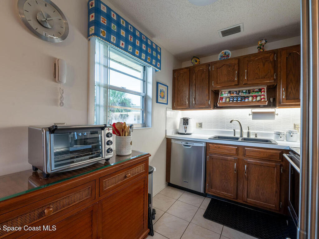 7 Vista Gardens Trail, Vero Beach, FL 32962