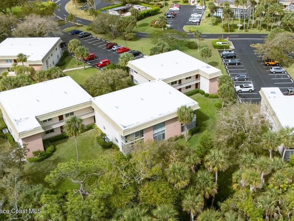 7 Vista Gardens Trail, Vero Beach, FL 32962