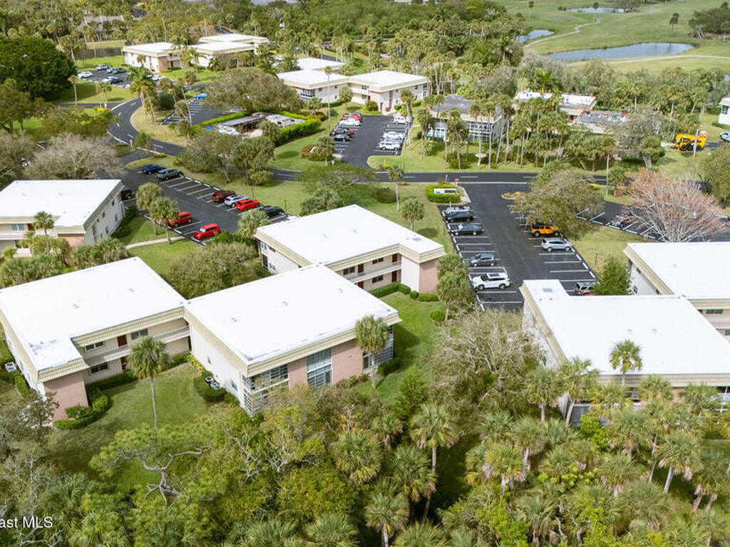 7 Vista Gardens Trail, Vero Beach, FL 32962
