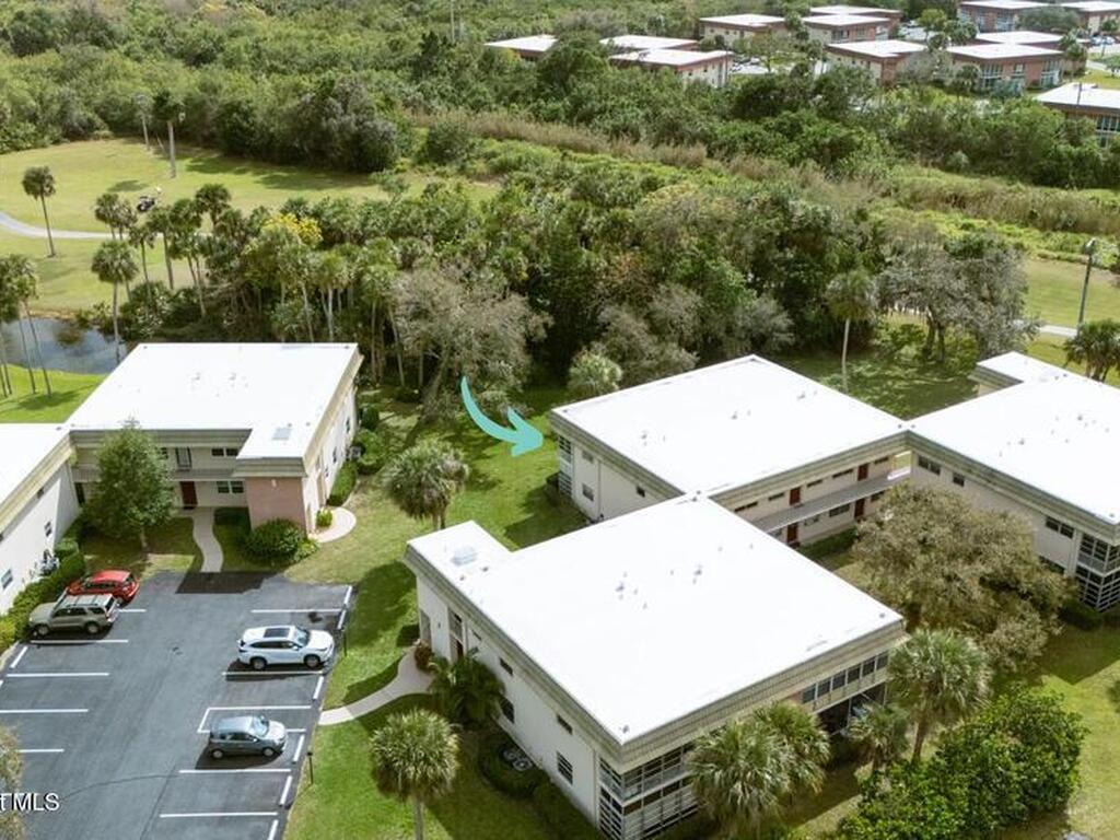 7 Vista Gardens Trail, Vero Beach, FL 32962
