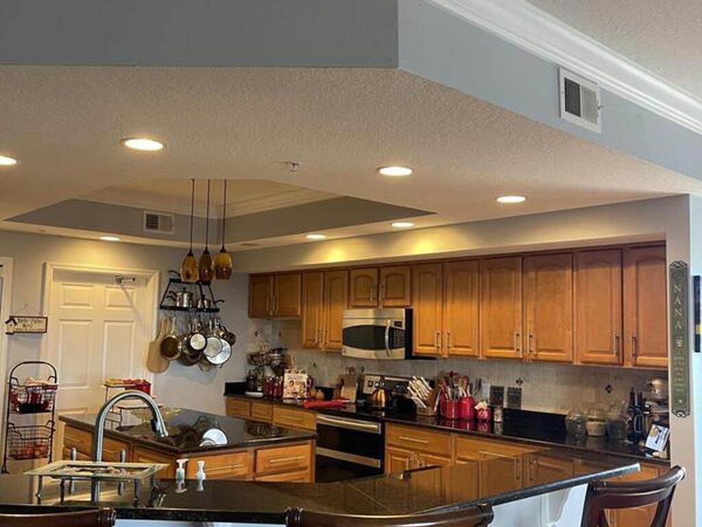 1211 E New Haven Avenue, Melbourne, FL 32901