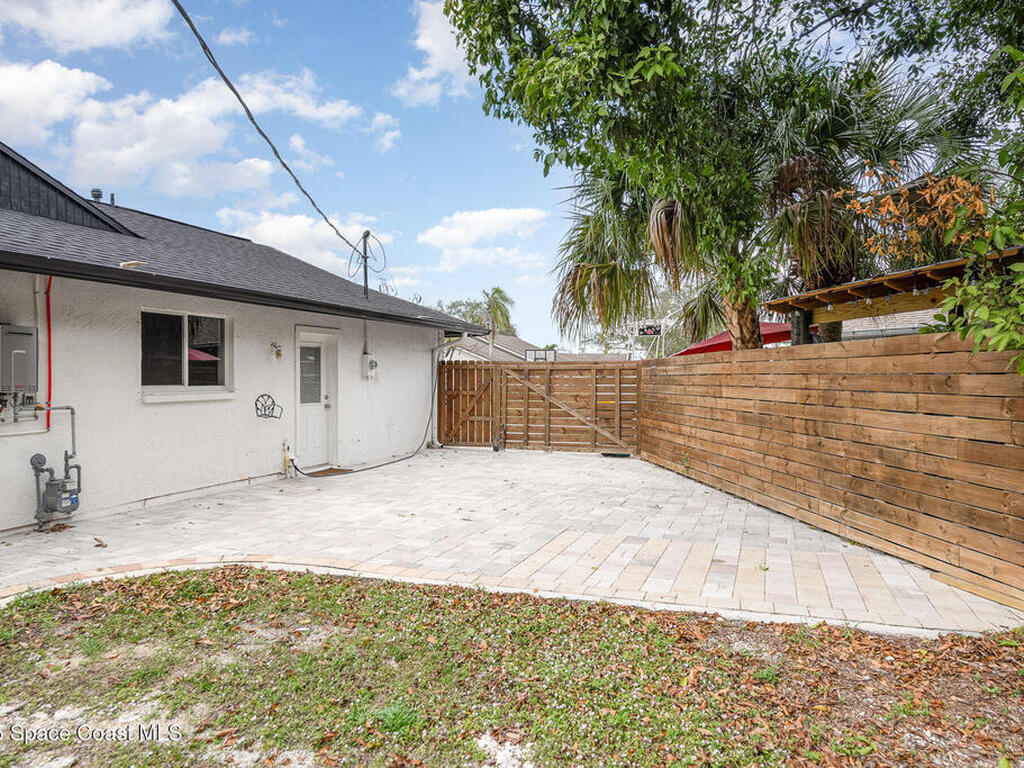 225 Ash Drive, Merritt Island, FL 32953