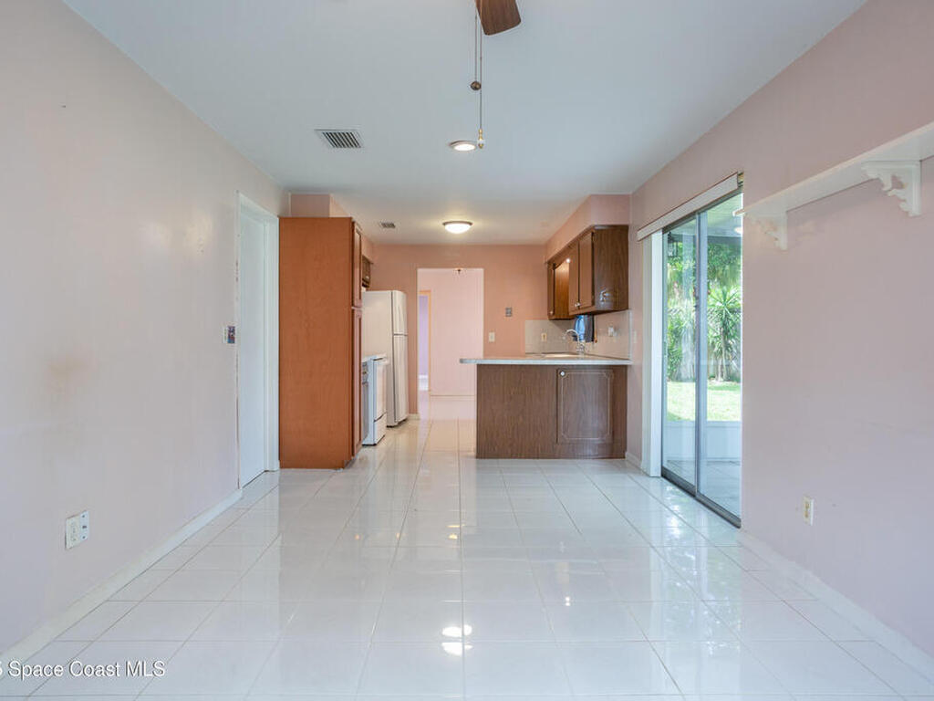 240 Catalina Isle Drive, Merritt Island, FL 32953
