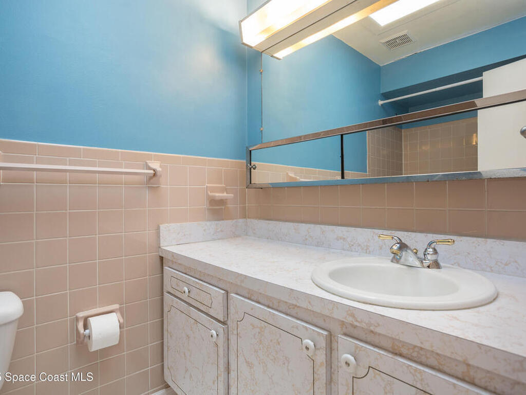 240 Catalina Isle Drive, Merritt Island, FL 32953