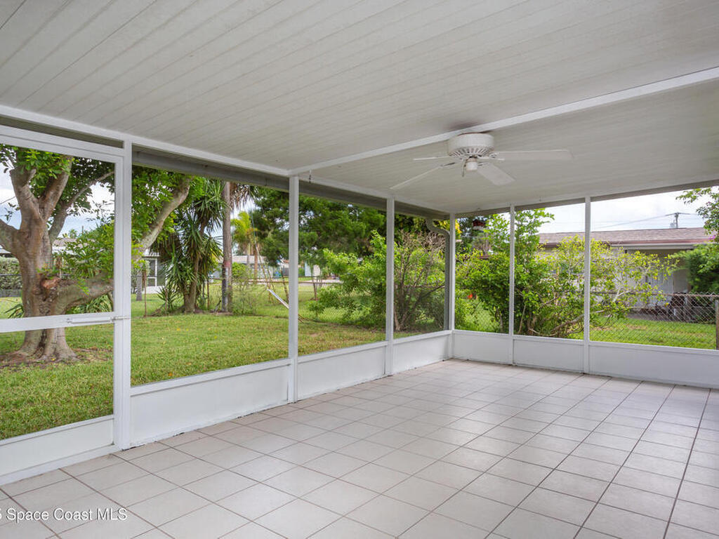 240 Catalina Isle Drive, Merritt Island, FL 32953