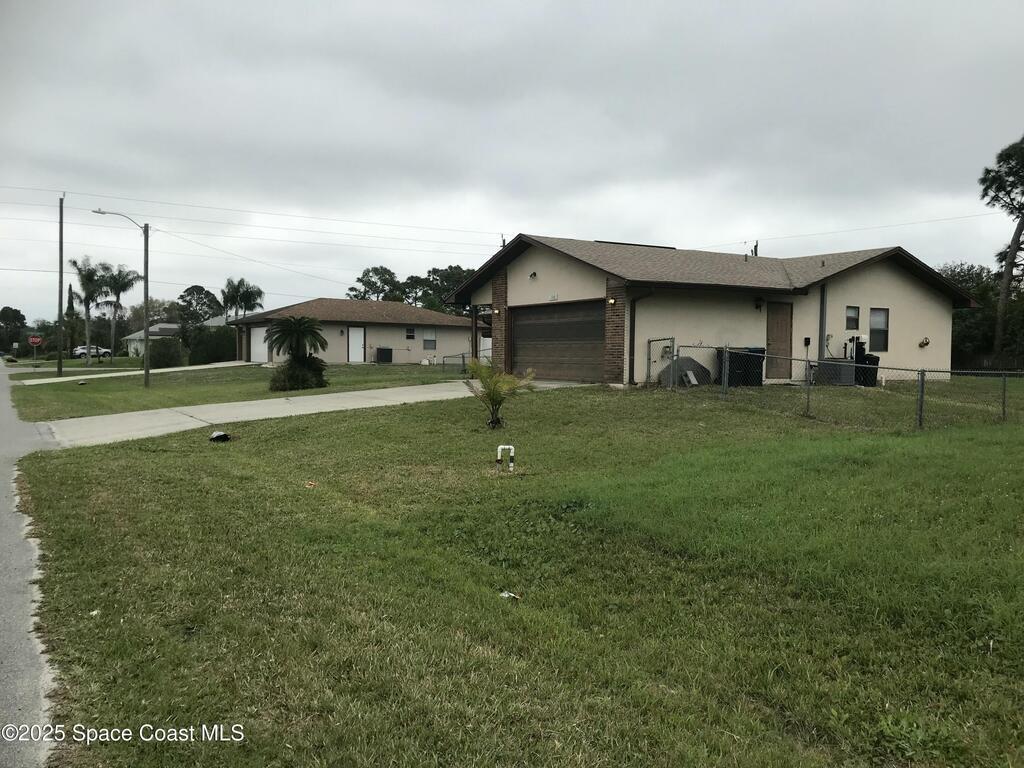 1488 Wigmore Street, Palm Bay, FL 32909