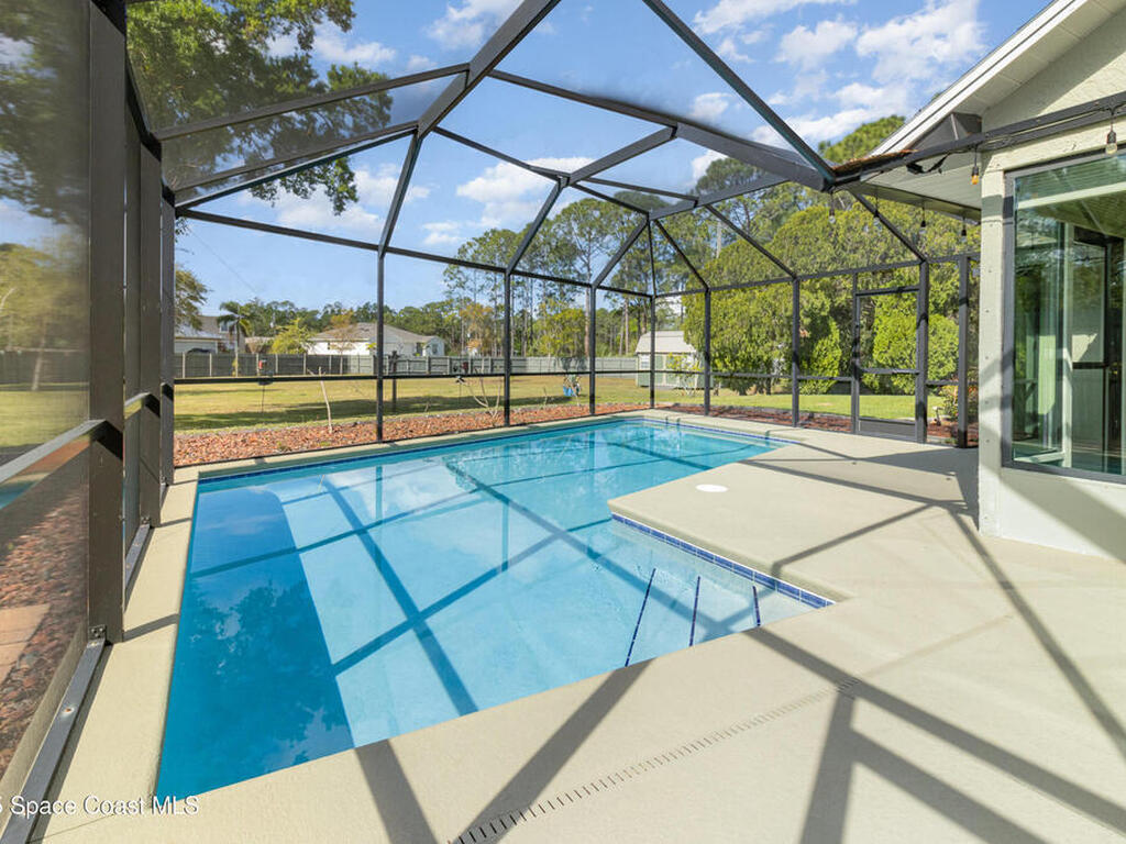 1898 Dragon Road, Palm Bay, FL 32909