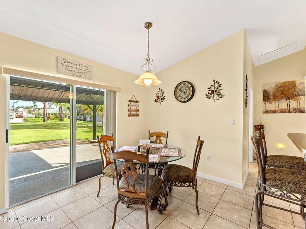 899 Sanford Street, Palm Bay, FL 32908