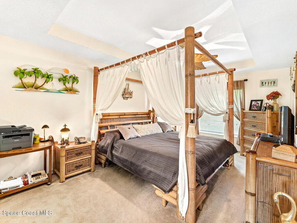899 Sanford Street, Palm Bay, FL 32908