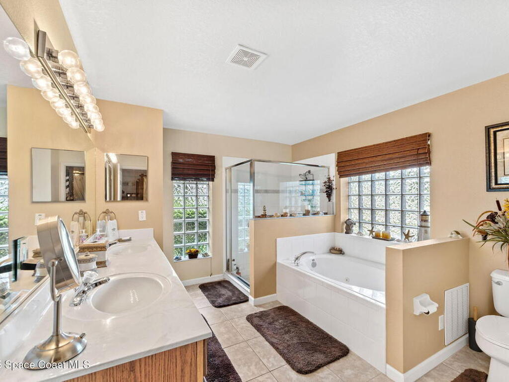 899 Sanford Street, Palm Bay, FL 32908