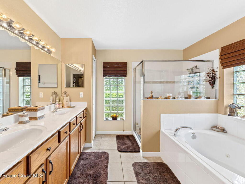 899 Sanford Street, Palm Bay, FL 32908