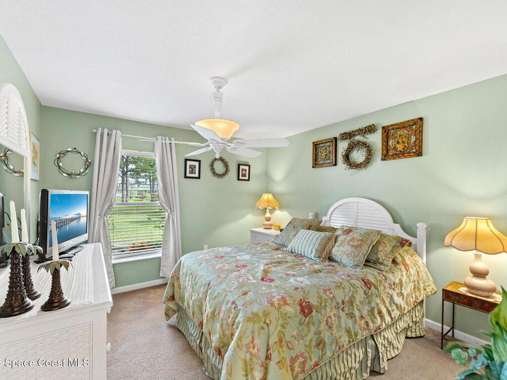 899 Sanford Street, Palm Bay, FL 32908