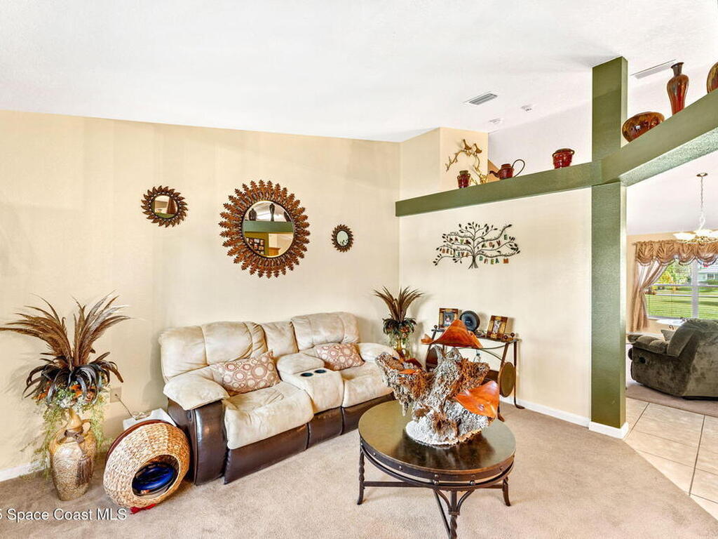 899 Sanford Street, Palm Bay, FL 32908