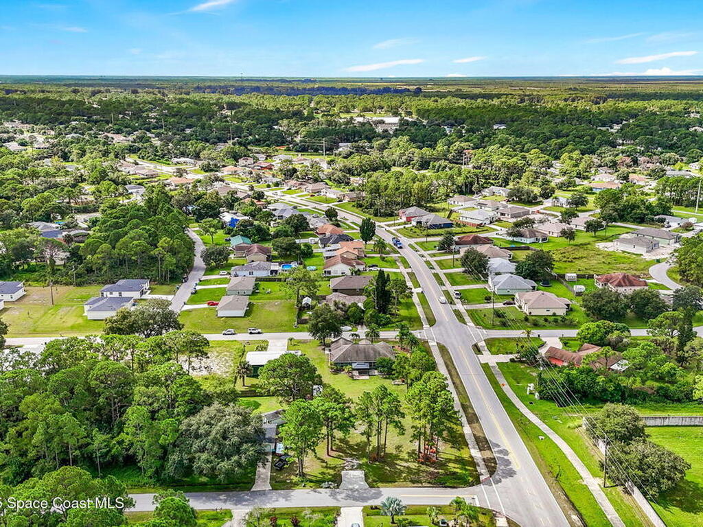 899 Sanford Street, Palm Bay, FL 32908