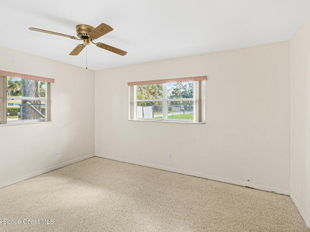 292 E Laila Drive, Melbourne, FL 32904