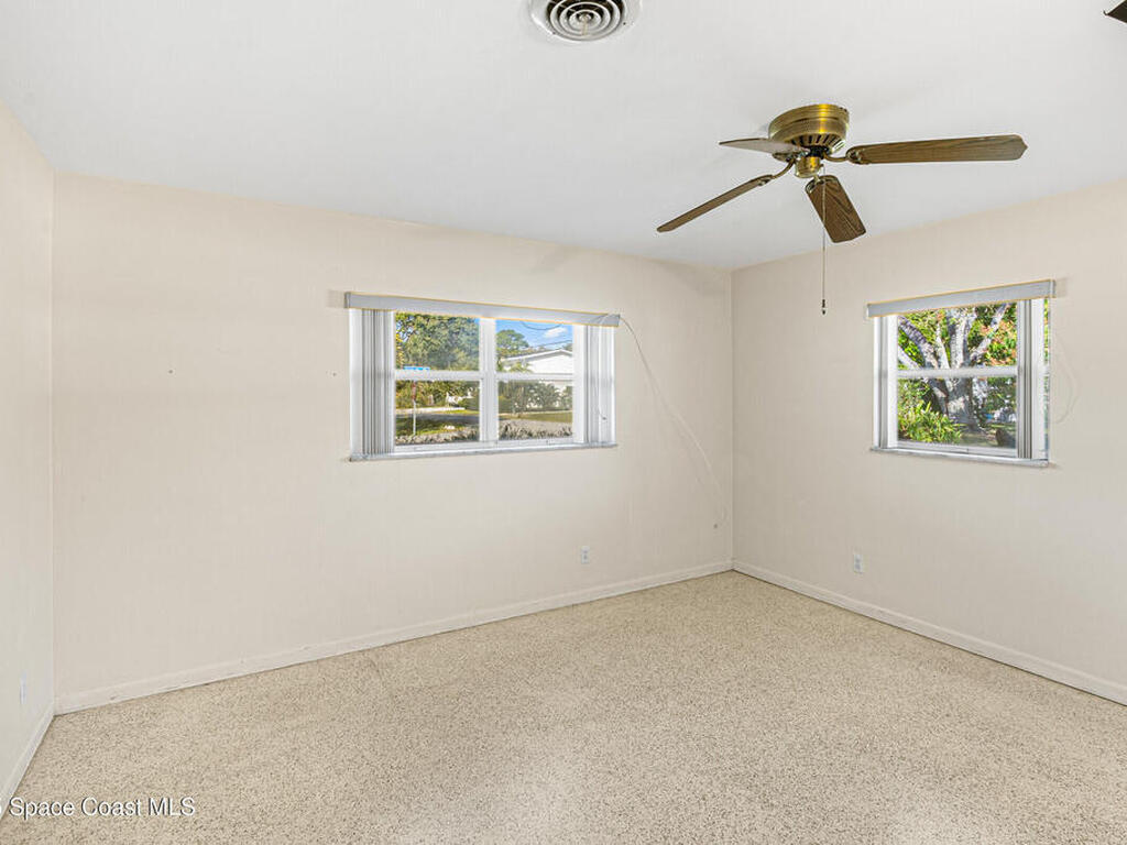 292 E Laila Drive, Melbourne, FL 32904