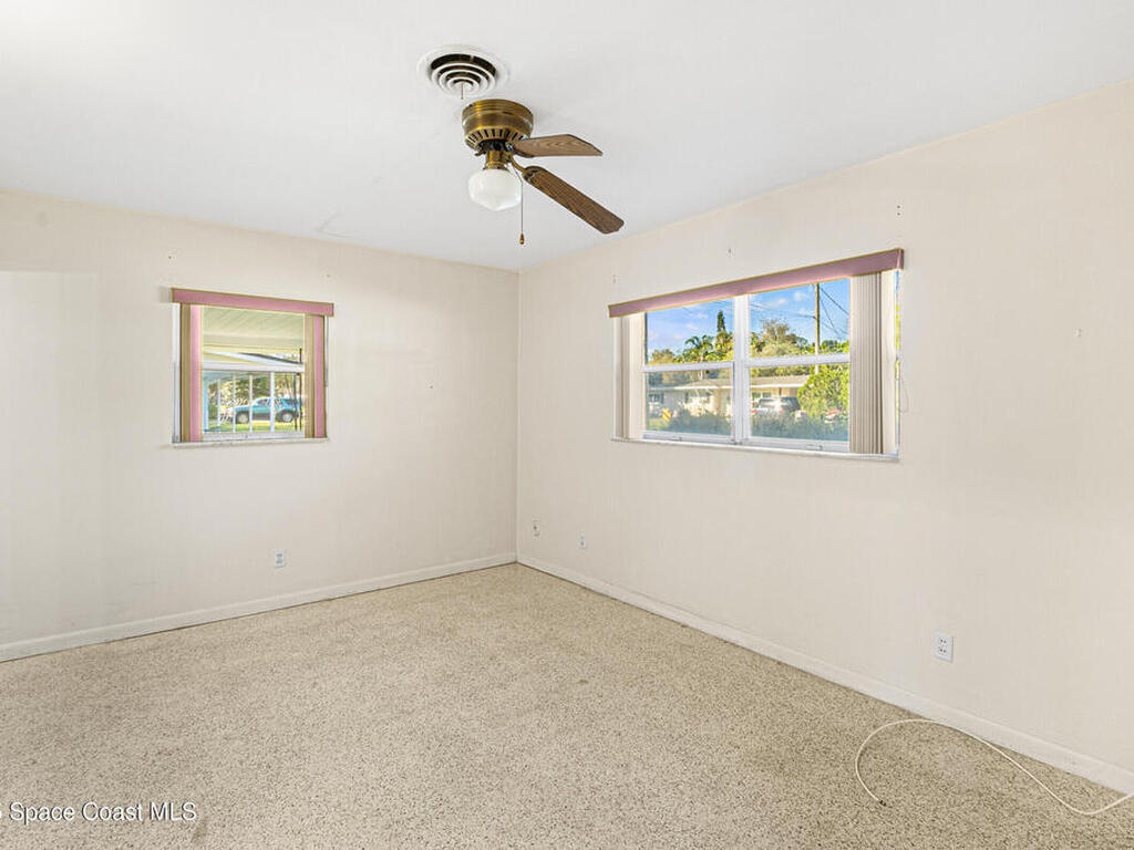 292 E Laila Drive, Melbourne, FL 32904