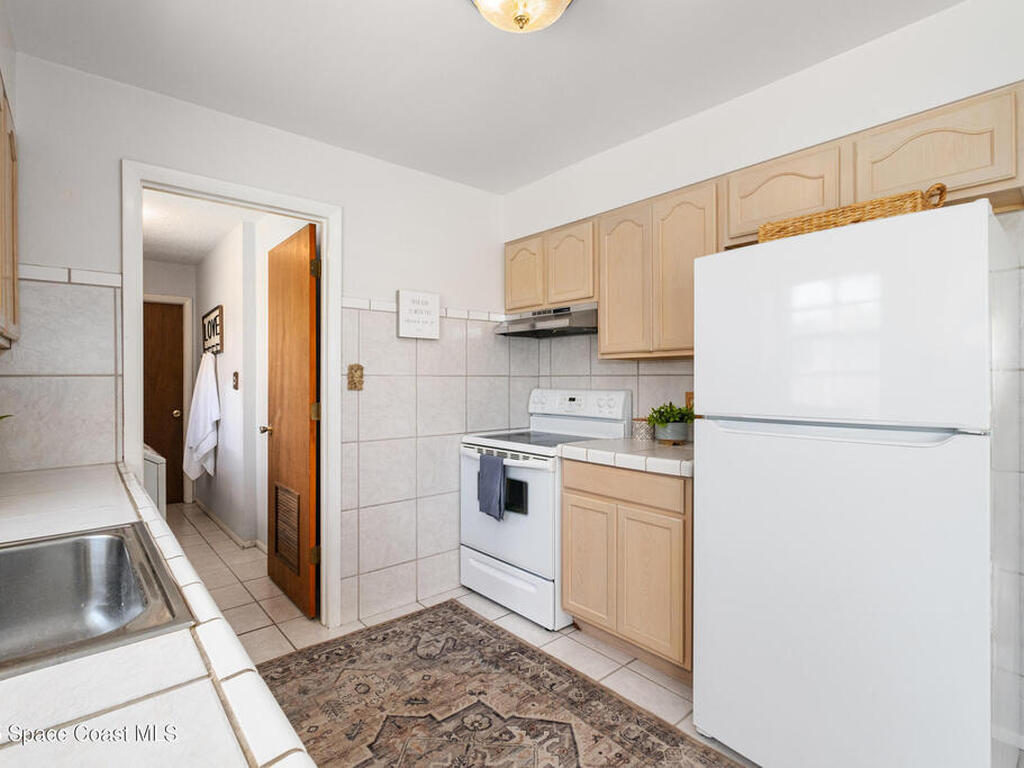 172 E Haven Drive, Melbourne, FL 32904
