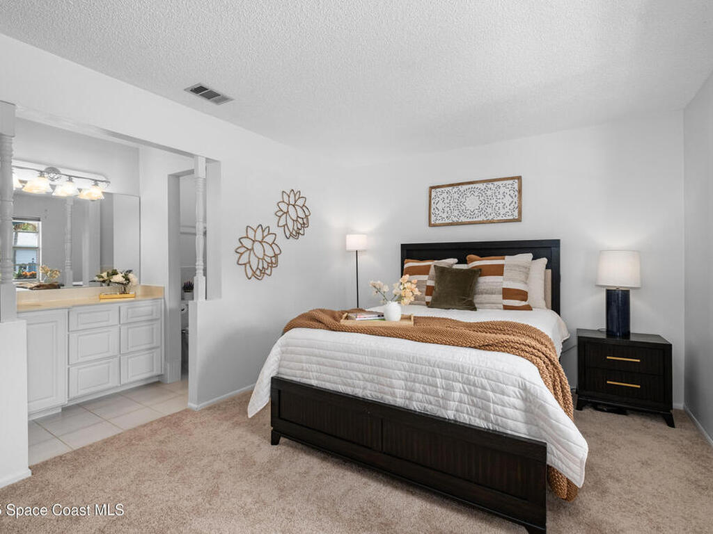 172 E Haven Drive, Melbourne, FL 32904