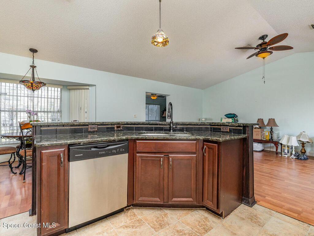 409 Americana Boulevard, Palm Bay, FL 32907