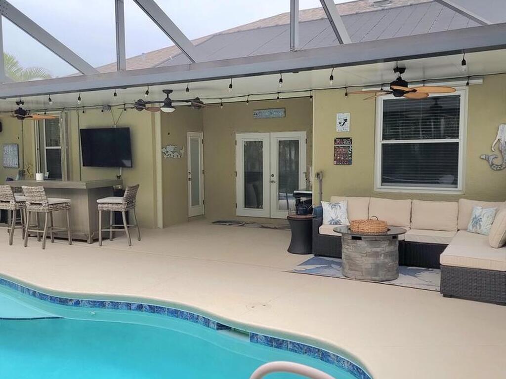 212 Grouper Circle, Palm Bay, FL 32909