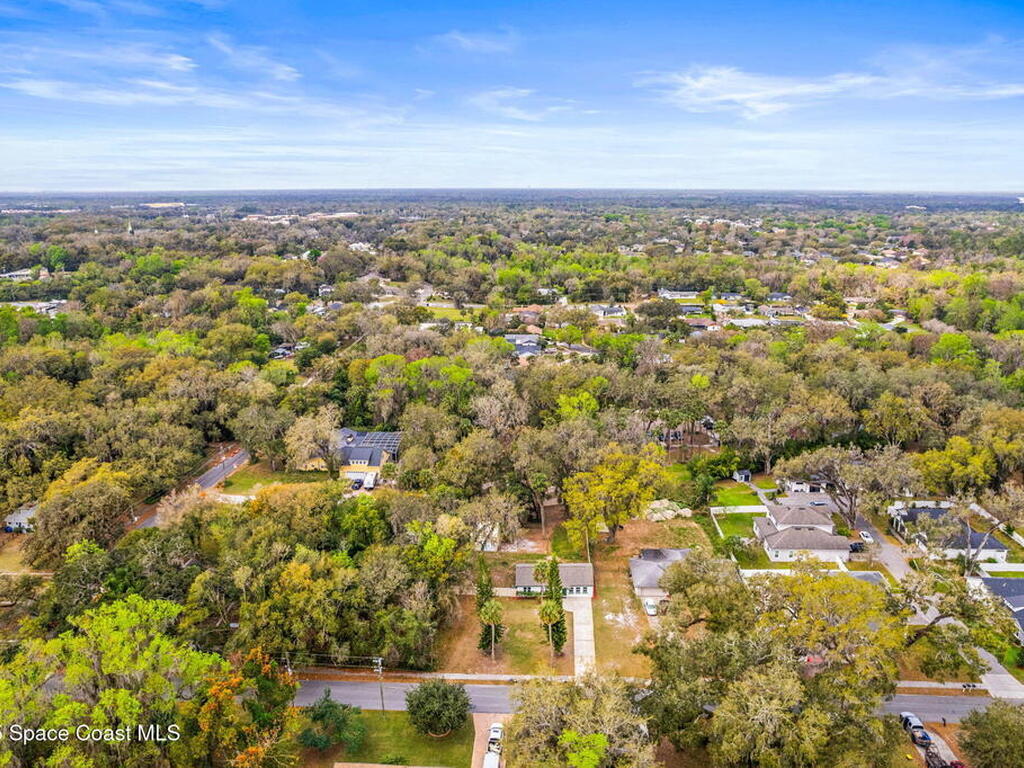 515 N Division Street, Oviedo, FL 32765