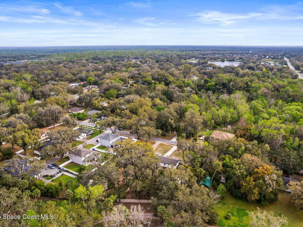 515 N Division Street, Oviedo, FL 32765