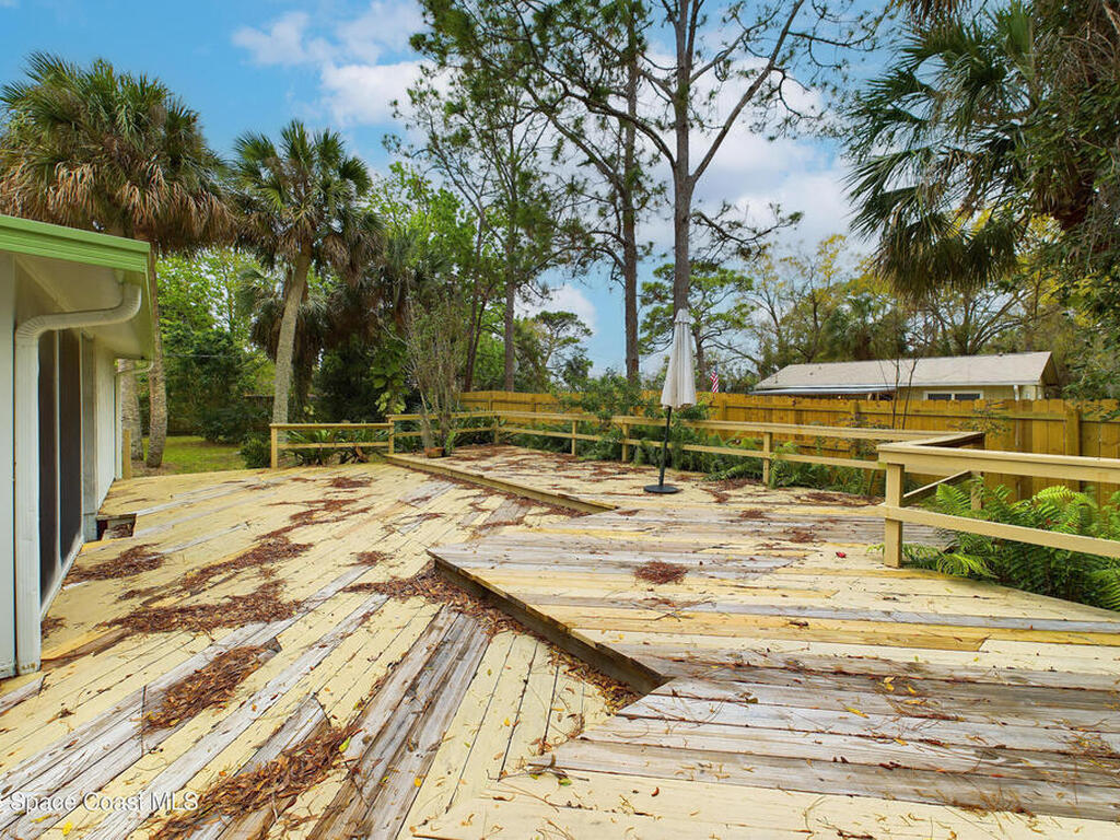 1055 Julia Drive, Melbourne, FL 32935
