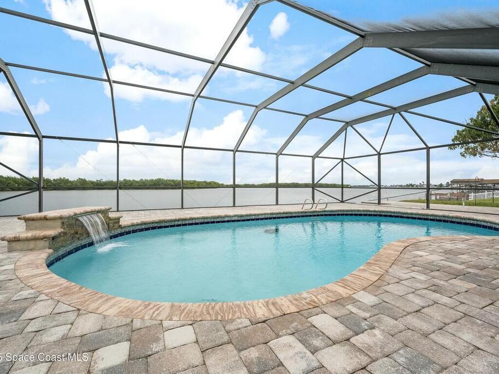 1470 Sykes Creek Drive, Merritt Island, FL 32953