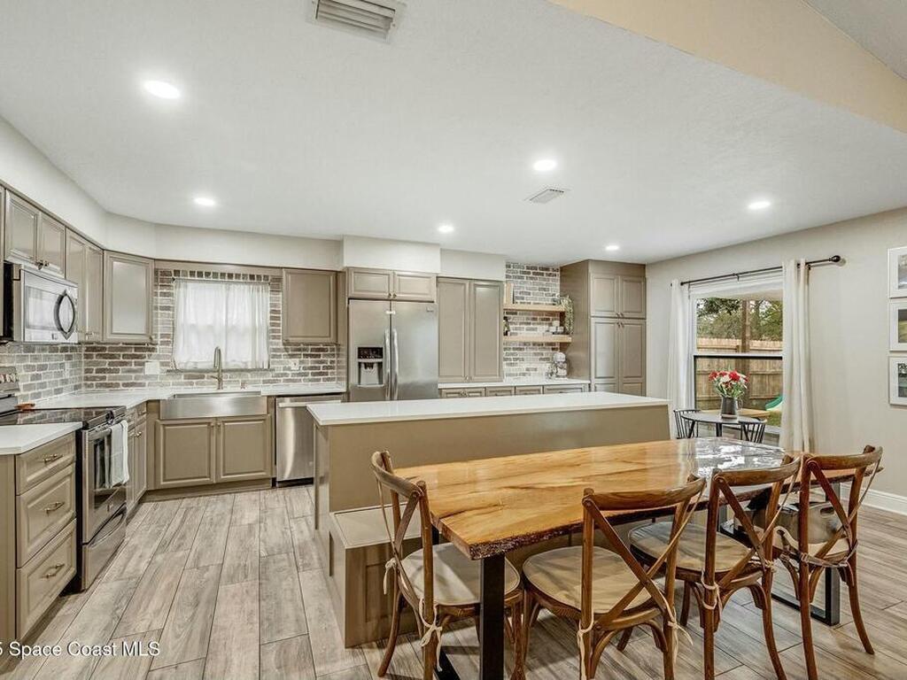 2619 Village Park Drive, Melbourne, FL 32934