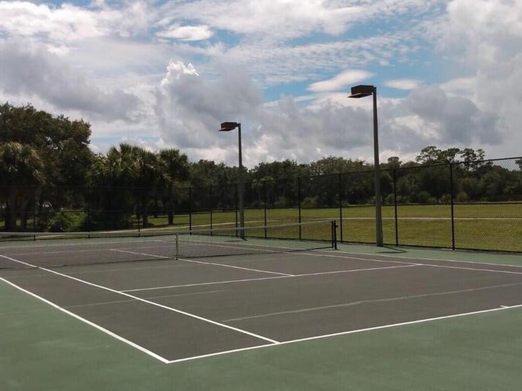 3755 Lakeview Drive, Micco, FL 32976