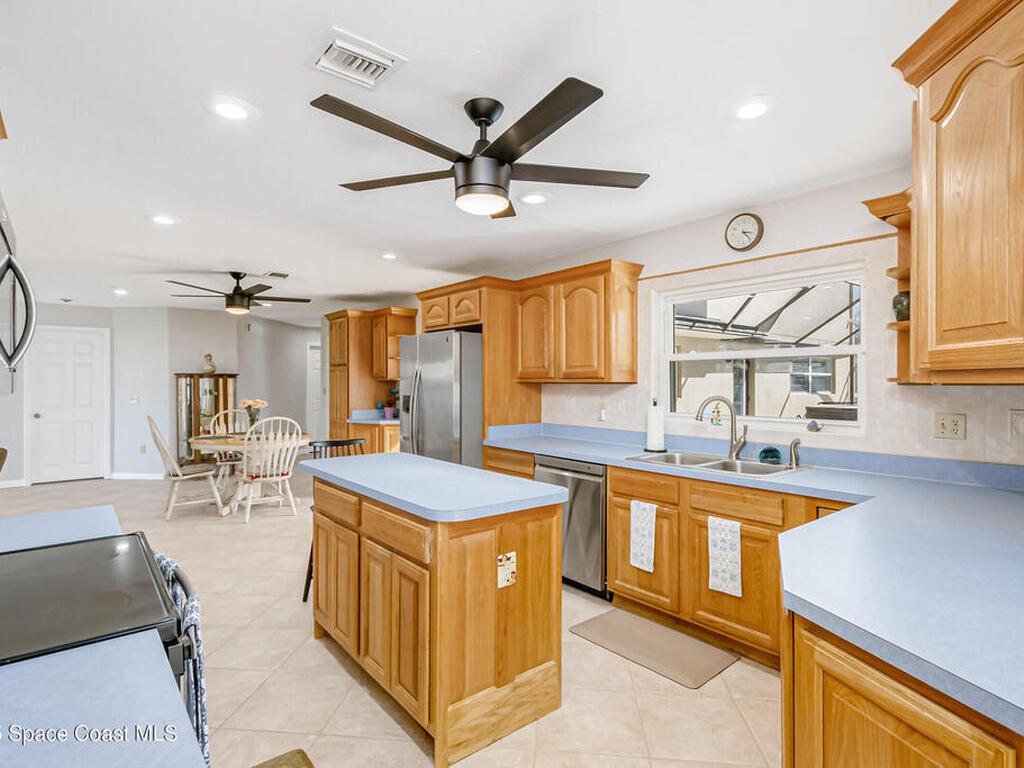 1529 Bay Shore Drive, Cocoa Beach, FL 32931