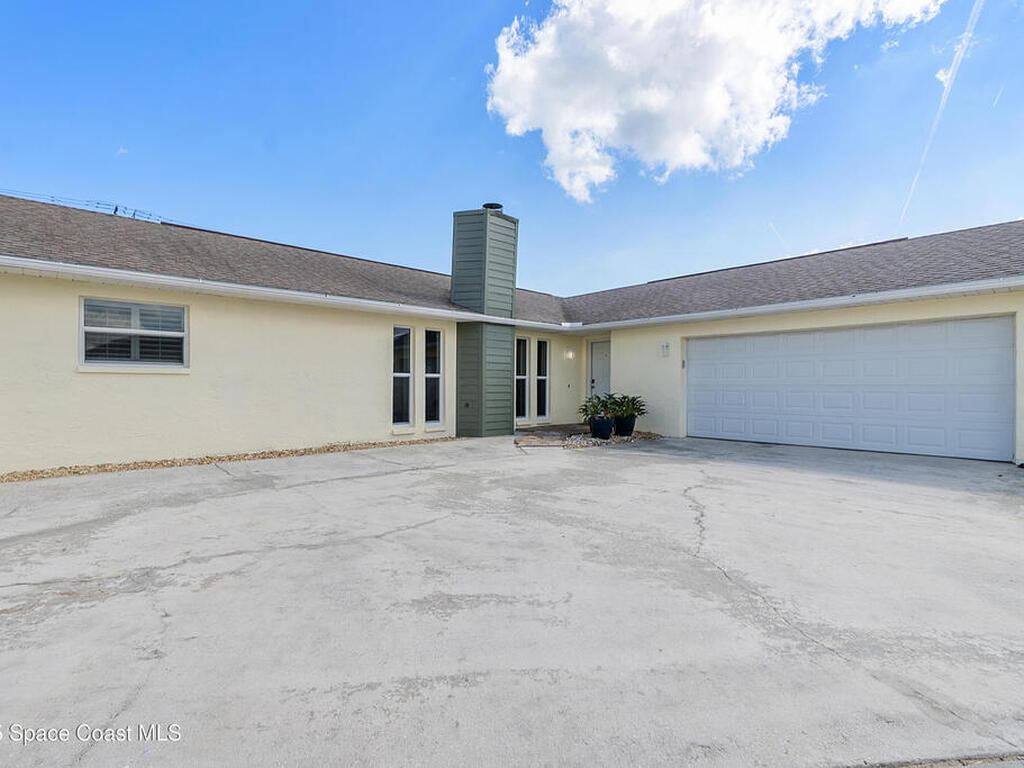 2120 Capeview Street, Merritt Island, FL 32952
