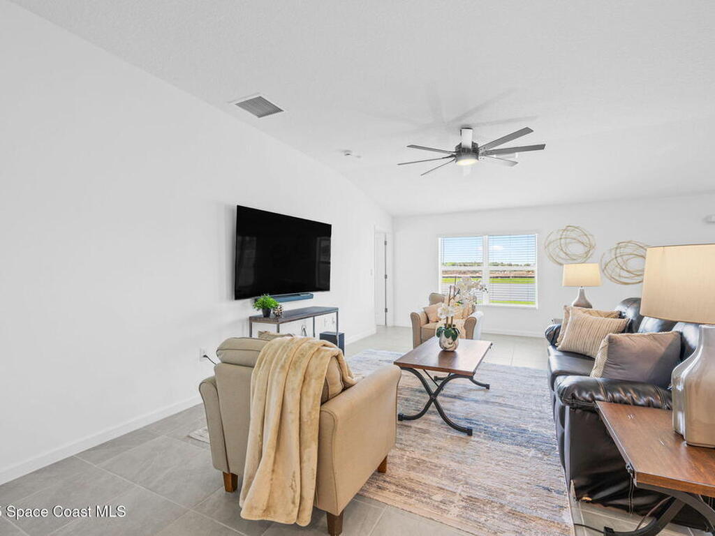 846 Dockside Drive, Palm Bay, FL 32908