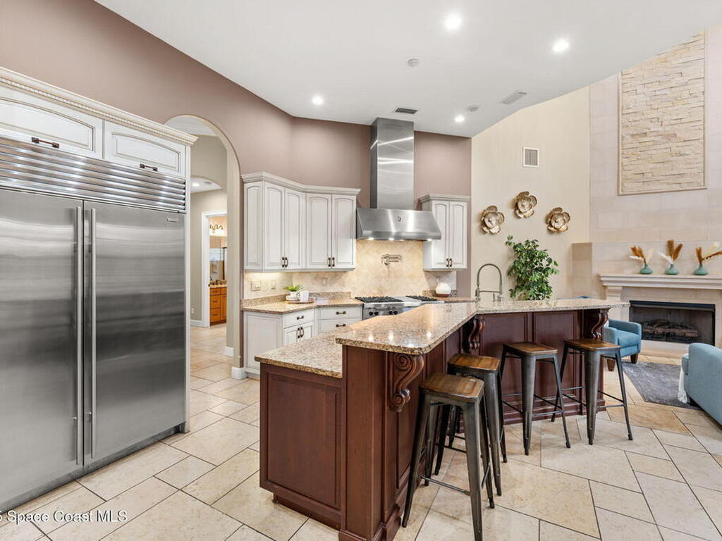 6205 Anello Drive, Melbourne, FL 32940