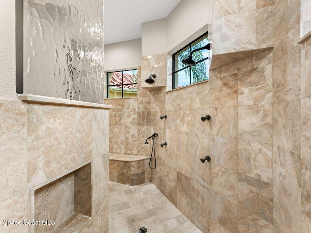 6205 Anello Drive, Melbourne, FL 32940