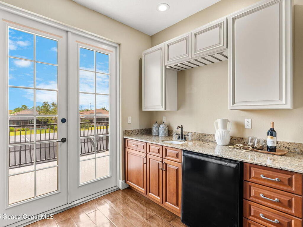 6205 Anello Drive, Melbourne, FL 32940