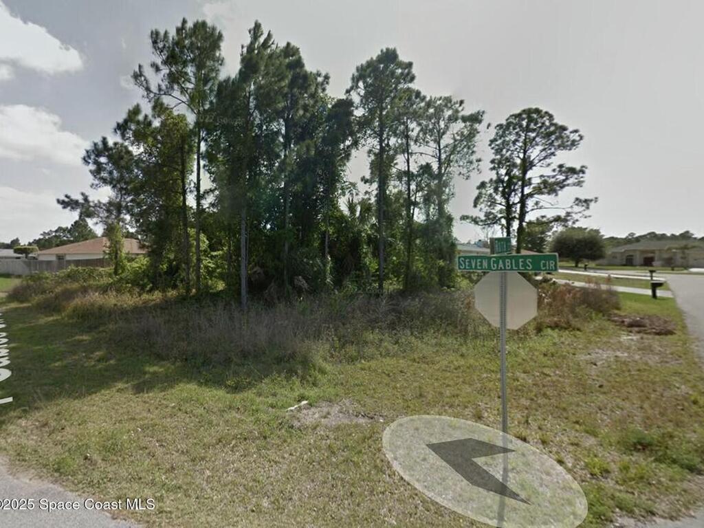 640 Roth Ct Court, Palm Bay, FL 32909