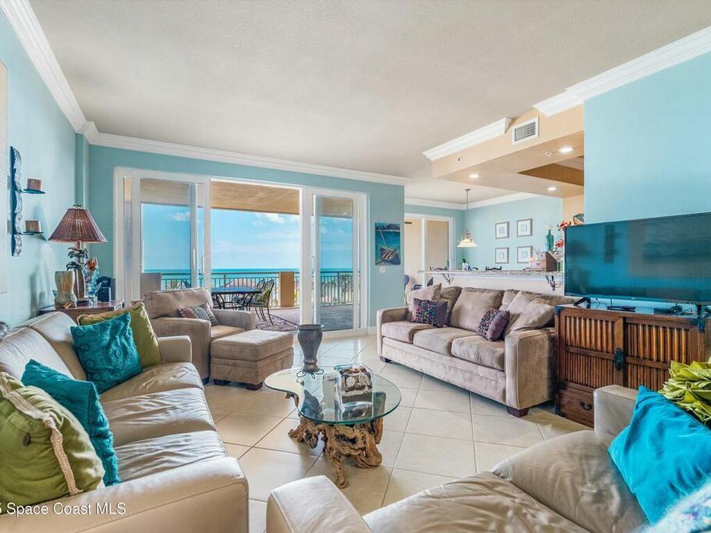 140 Warsteiner Way, Melbourne Beach, FL 32951