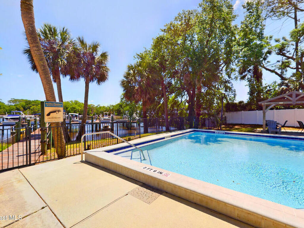 1307 River Hills Circle, Jacksonville, FL 32210