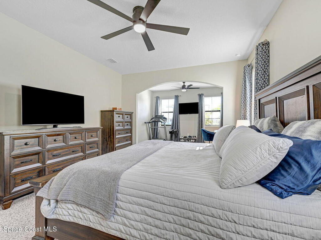 4237 Broomsedge Circle, West Melbourne, FL 32904