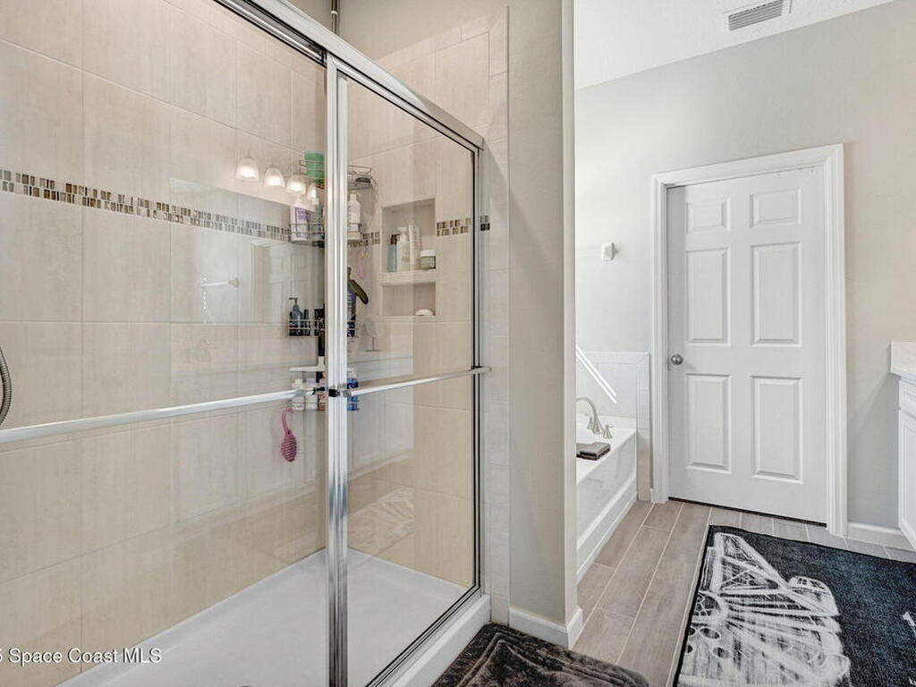 4237 Broomsedge Circle, West Melbourne, FL 32904