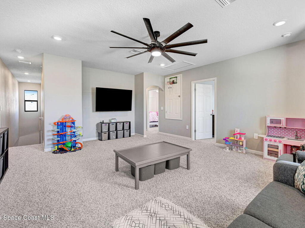 4237 Broomsedge Circle, West Melbourne, FL 32904